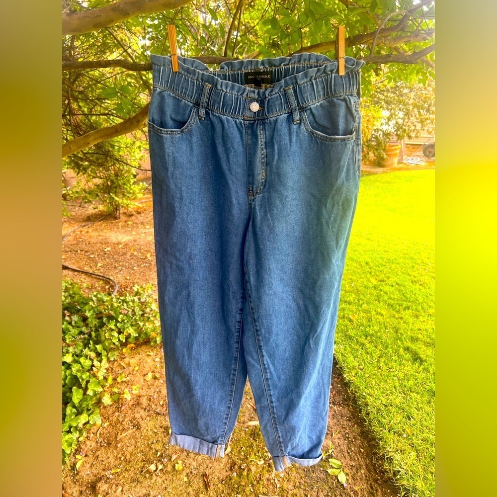 Banana Republic High Rise Blue Jeans 👖